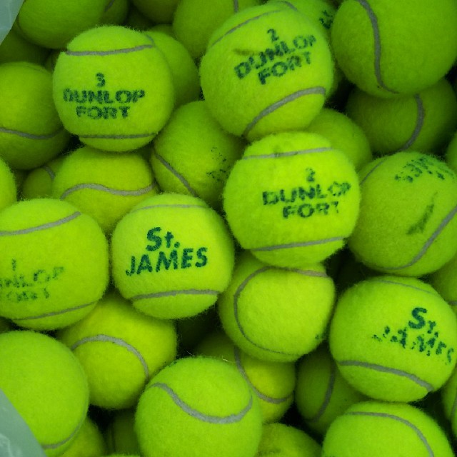 中古硬式用大量テニスボール約350個tennis 大量中古硬式用テニスボール