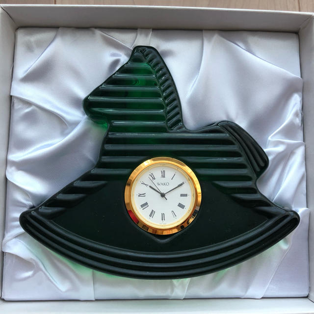 WAKO クロック ガラス置き時計 馬 グリーンの通販 by Pan's shop｜ラクマ