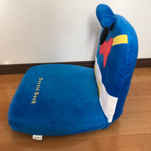 Disney - ドナルド 座椅子の通販 by ぽんた's shop｜ディズニーならラクマ