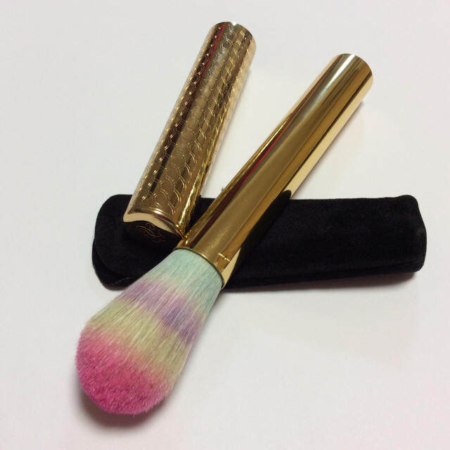 GUERLAIN - レア物！新品ゲラン フェイスブラシの通販 by 馨's shop