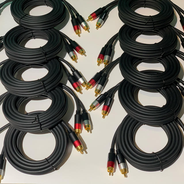 新品】Amazon basics RCAケーブル 2.4m 10本セットの通販 by