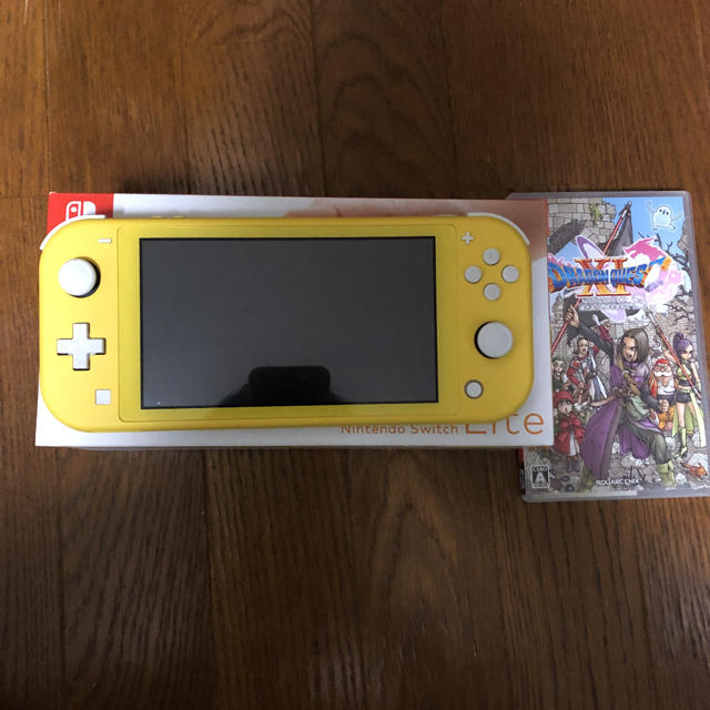 Nintendo Switch - switch lite ドラクエ11s セットの通販 by チョロ