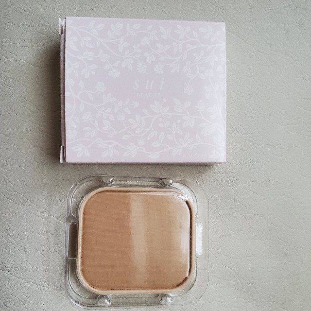 AVON - スイ ボーテ デュアルファンデーションの通販 by まぁちん's