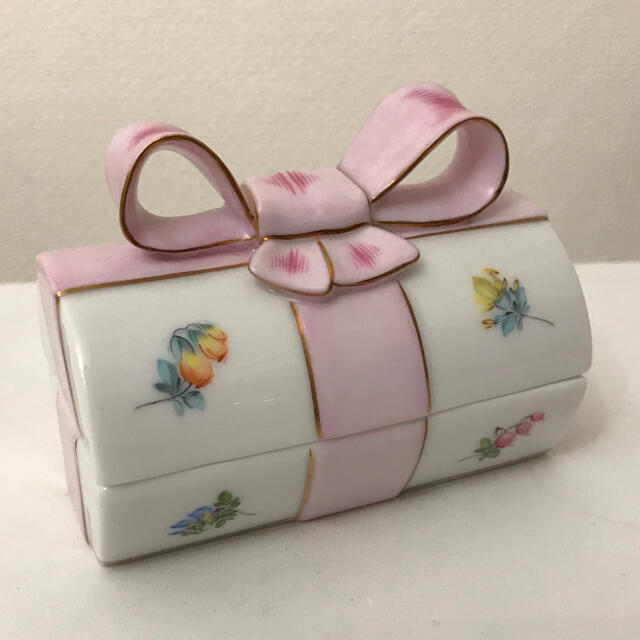 ヘレンド ミルフルール リボンボックス ミルフルール] リボンボックス