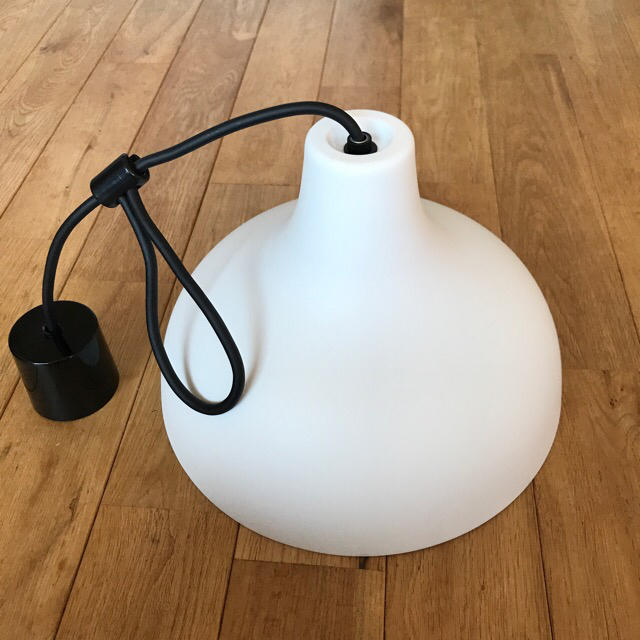 MUJI (無印良品) - 無印良品 白磁 ペンダントライト Lサイズ 直径285