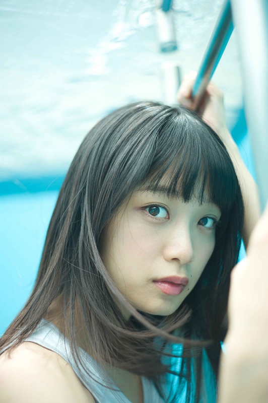 深川麻衣ファースト写真集 ずっと、そばにいたい : 深川麻衣