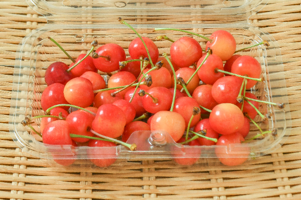 さくらんぼ・チェリー 【業務用食材の仕入れなら八面六臂】
