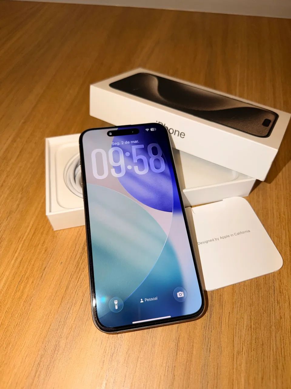 iPhone 15 Pro Max 512 GB Super Novo - Celulares e Smartphones