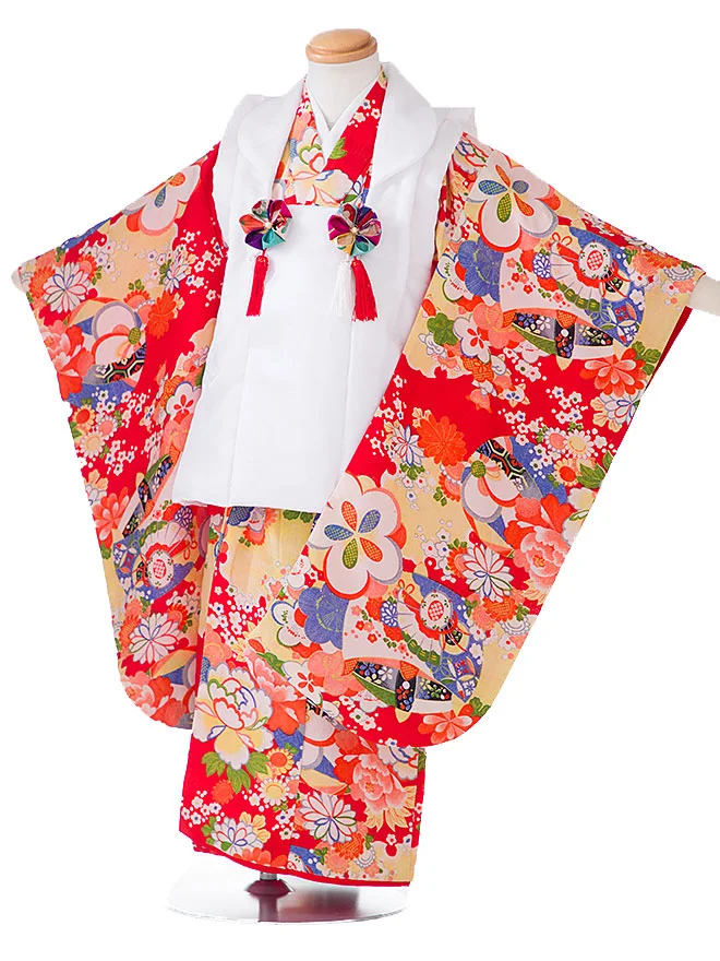 七五三にレトロなアンティーク着物がレンタルできます