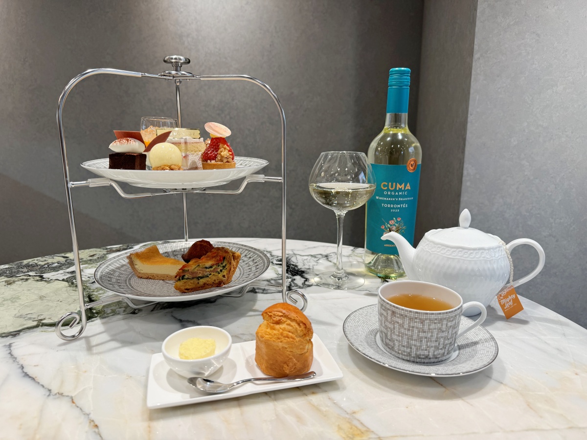 エルメスのお皿で味わえる！ 成城「HARMONISÉ」のとっておき