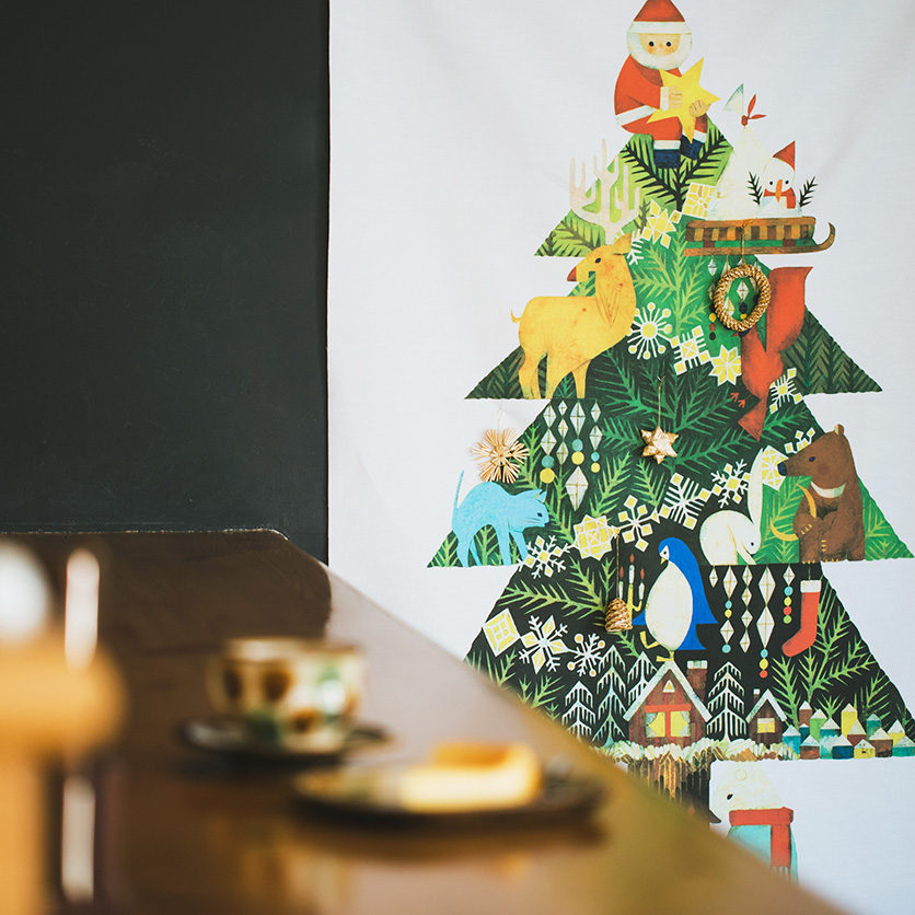 クリスマスツリータペストリー（小）：福田利之 | nunocoto fabric