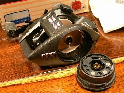 ABU Garcia / アブ ガルシア 【アブ アンバサダー Ambassadeur 1021 FL