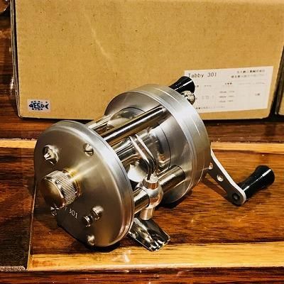 五十鈴工業 / イスズリール 【 Isuzu Tabby 301 / タビー 小型