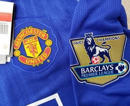 マンチェスターU（GK）07/08 長袖 ファンデルサール＃1 +パッチ付。