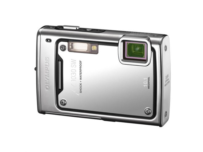 オリンパス、防水防塵設計のデジカメ「μ 1030SW」 - 価格.com