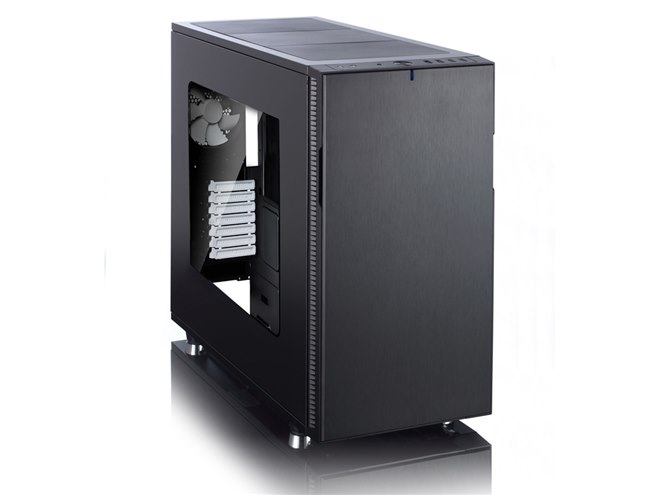 Fractal Design、ミドルタワー「Define R5」のアクリルウィンドウ