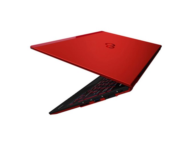 富士通、13.3型で世界最軽量777gのモバイルノート「LIFEBOOK UH」など