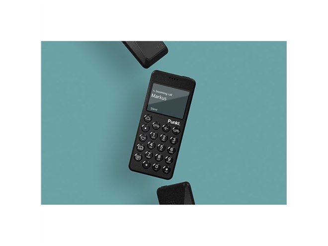 Style、日本語対応のミニケータイ「Punkt. MP02 4G Mobile Phone」発売