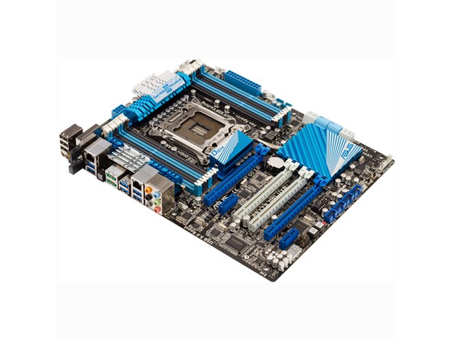 ASUS、X79 Expressチップセット搭載マザーボード3機種 - 価格.com