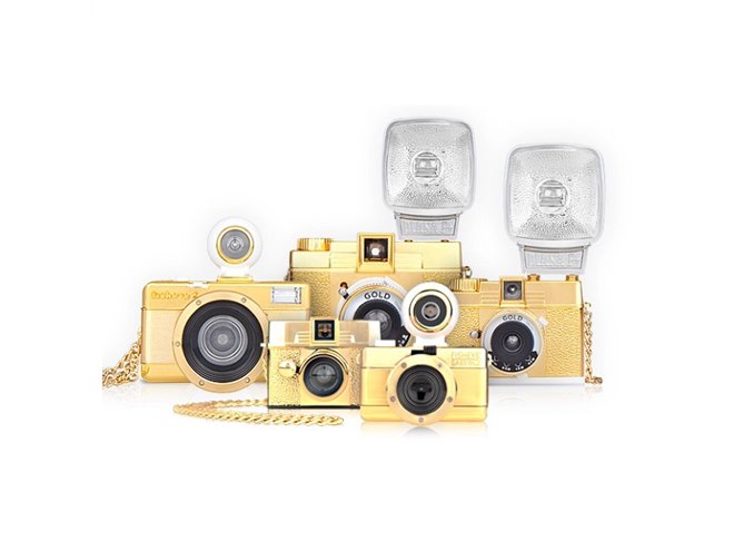 ロモ、ゴールドモデルに110フィルムタイプを追加 - 価格.com