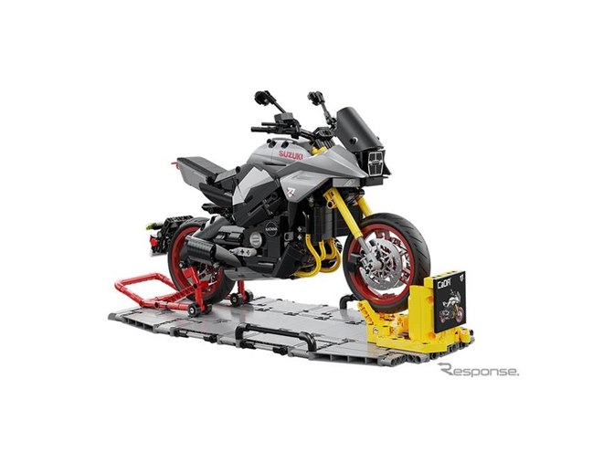 話題のスズキ「KATANAブロック」が成田空港で販売開始 6分の1の迫力