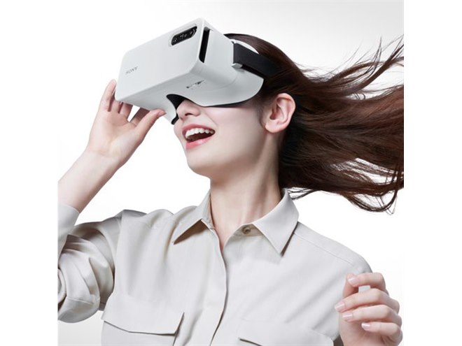 ソニー、「Xperia 1 III/1 II」向け8K HDR対応VRヘッドセット「Xperia