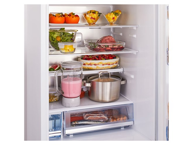 ハイセンス、最短90分で急速自動製氷できる容量360Lの3ドア冷蔵庫「HR