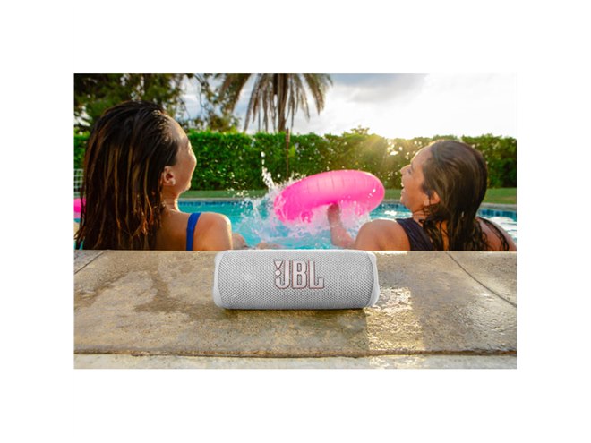 JBL、防水・防塵Bluetoothスピーカー「FLIP 6」に春の新色ピンクなど3