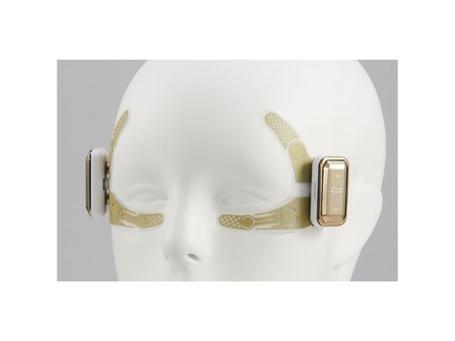 ヤーマン、“目もとのリフトアップをデザイン”する美顔器を本日11月13日