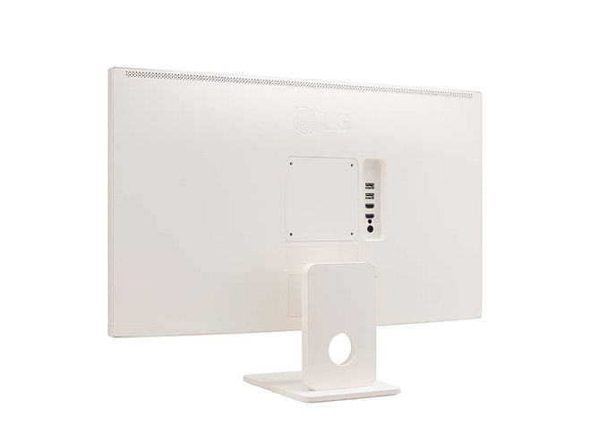 LG、webOSを搭載した4万円台の27型/31.5型スマートモニター - 価格.com