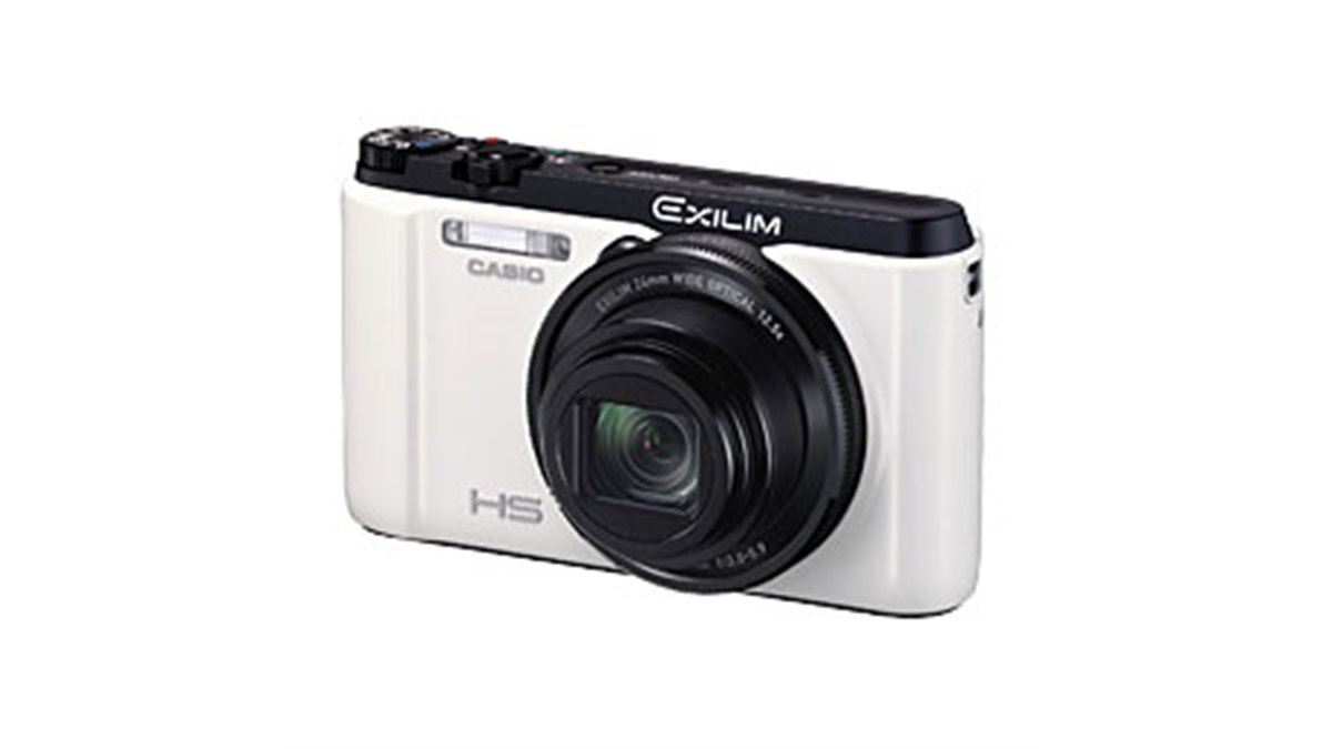 カシオ、石川遼プロとスイングを比較できるゴルフ用デジカメ - 価格.com