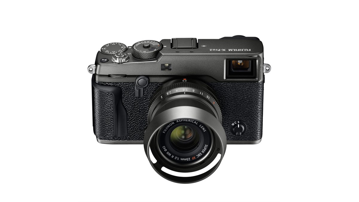 富士フイルム、重厚感が増したミラーレス「X-Pro2 グラファイト
