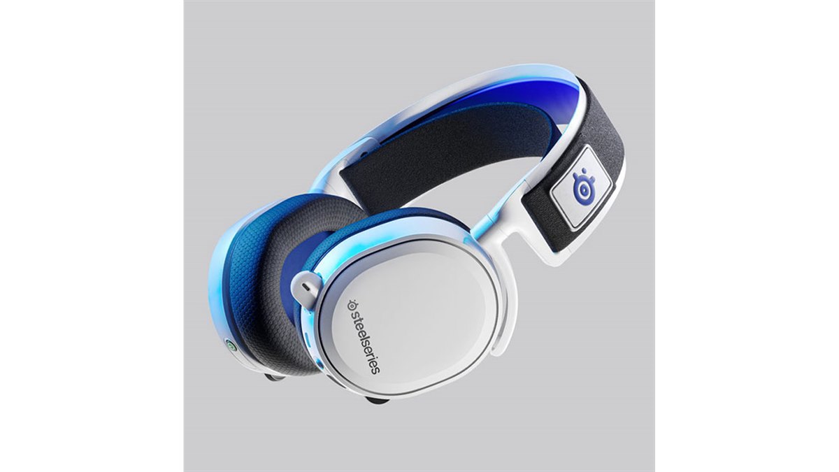 SteelSeries、PS5向けに開発したワイヤレスゲーミングヘッドセット