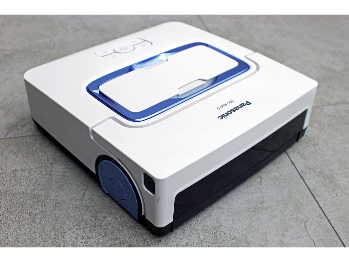 キレイな面に切り替えながら拭く賢いヤツ！ パナソニックの床拭きお