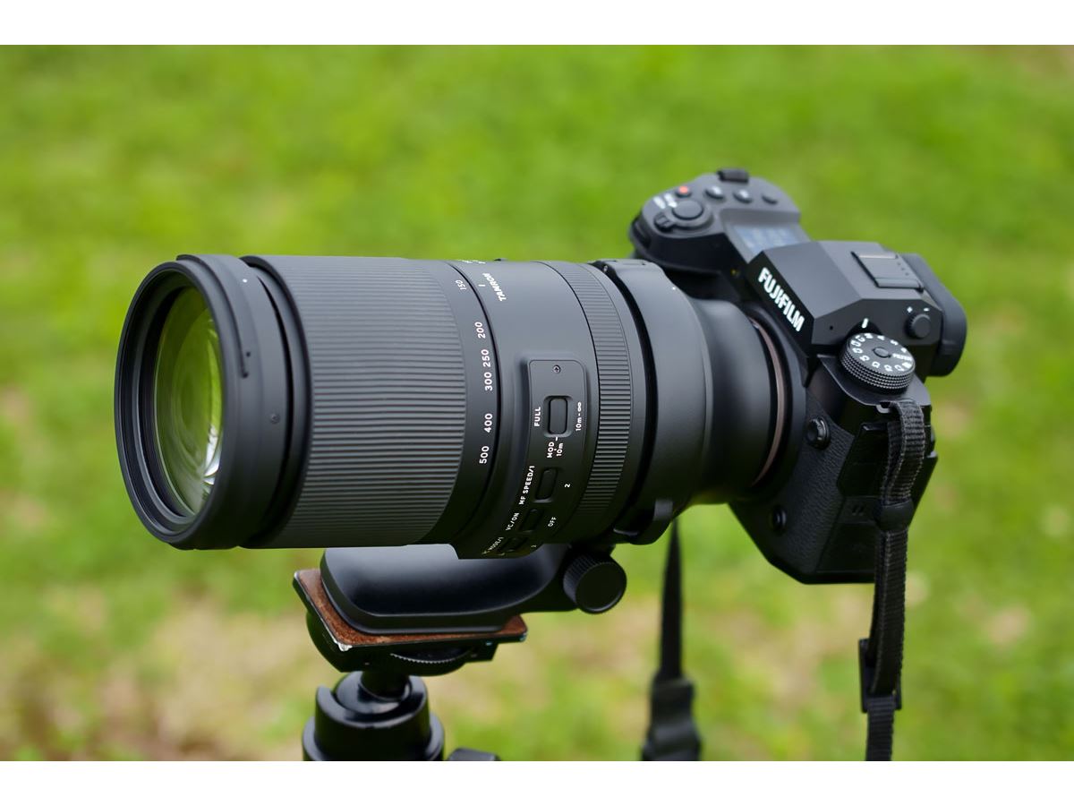 超望遠750mmを高画質に楽しめる！ タムロンのXマウント用超望遠ズーム