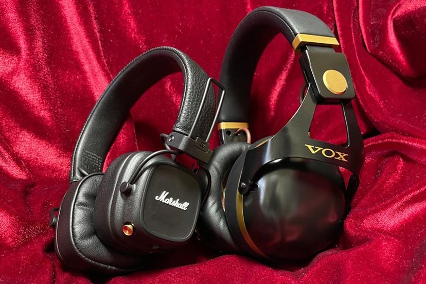 英国ギターアンプ二大巨頭「Marshall」と「VOX」のヘッドホンを聴き