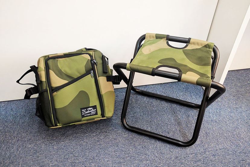 フェスや行列に！ 椅子付きの保冷バッグがこの夏大活躍！ - 価格.com