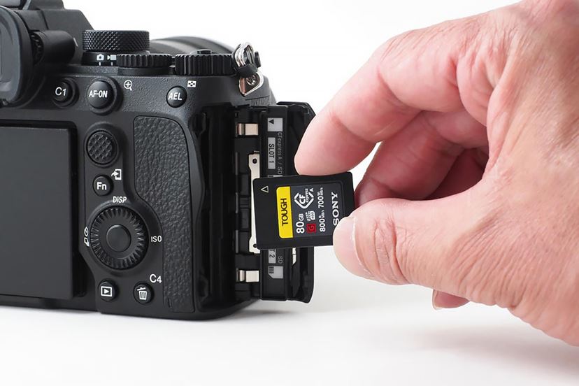 ソニー「α7 IV」と同時にCFexpress Type Aカードを買ったら快適すぎた
