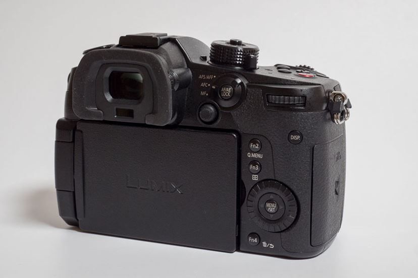 パナソニック“LUMIX”「GH5S」の進化点＆「GH5」との違いをチェック