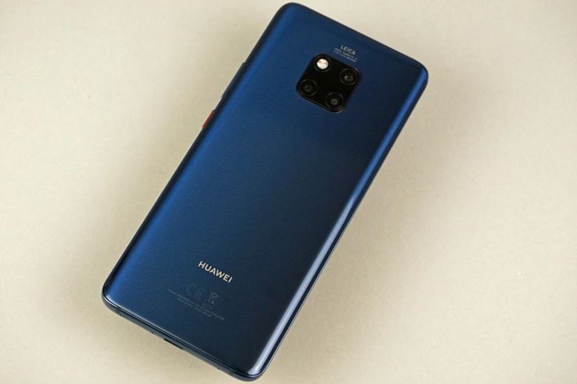 現状最速のAndroidスマホ、ソフトバンク版「Huawei Mate 20 Pro