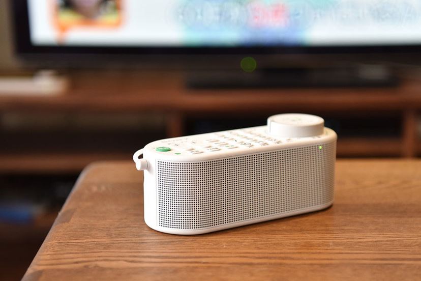 ソニーのお手元テレビスピーカー「SRS-LSR100」は“人の声”が聞き取り