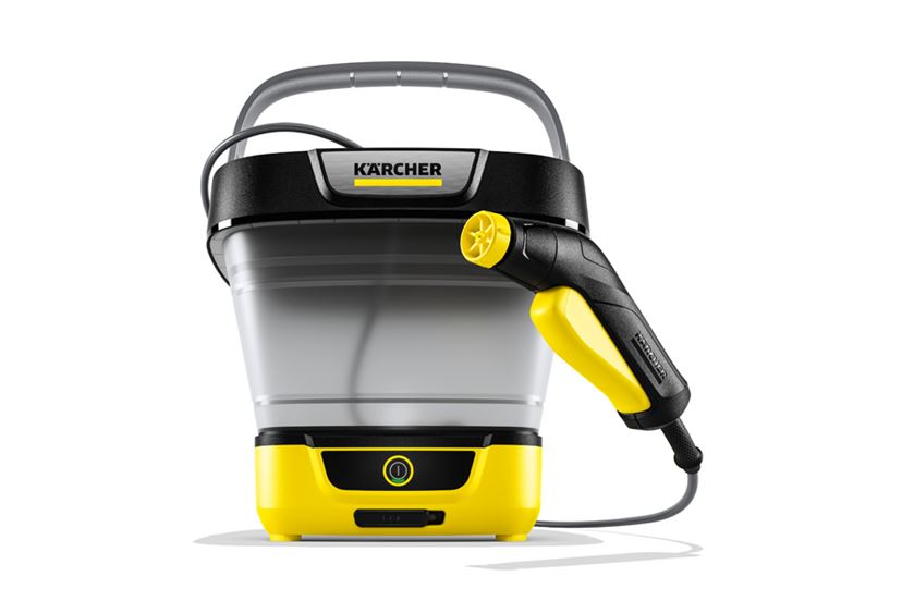 高圧洗浄機の“面倒くさい”を解消！ バッテリーとホースの付いた