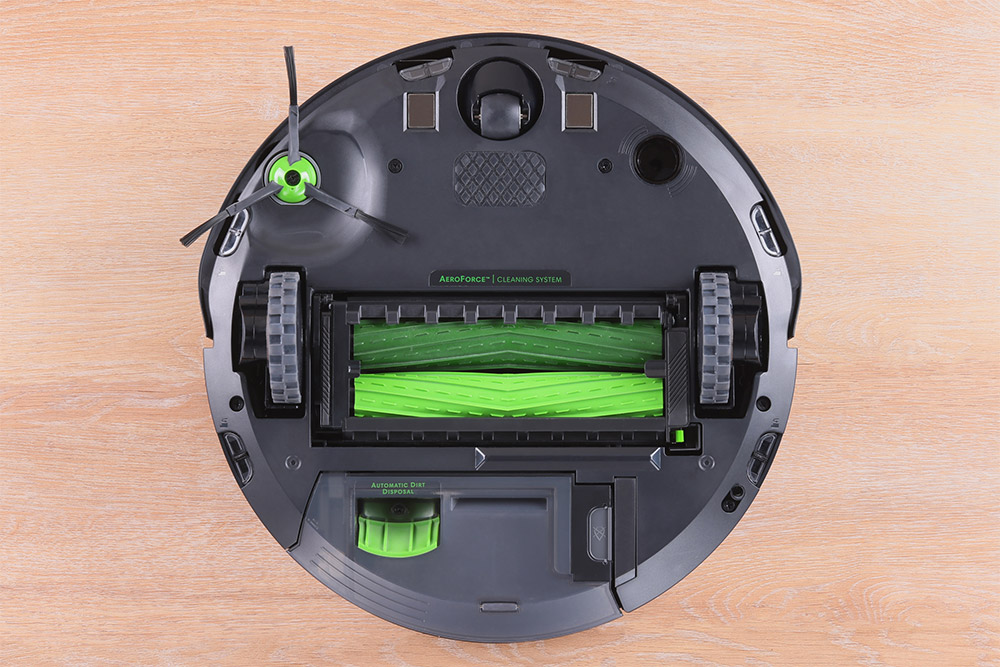 価格.com - [PR企画]「ルンバ」史上最も“賢い”「ルンバ j7+/j7」登場