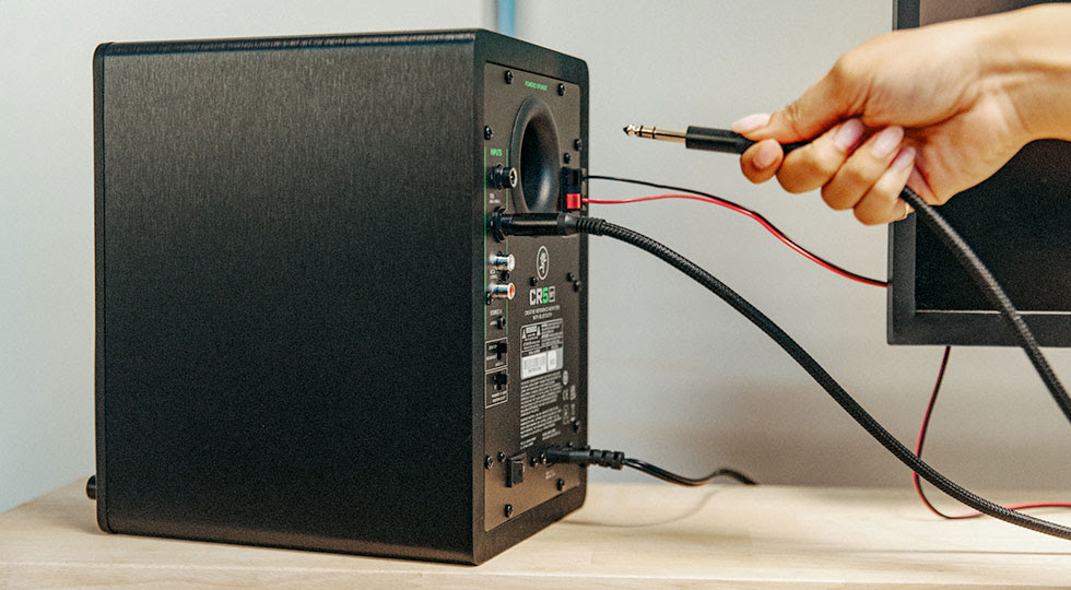 Mackie 第三世代 CRシリーズ パワードスタジオモニターが登場