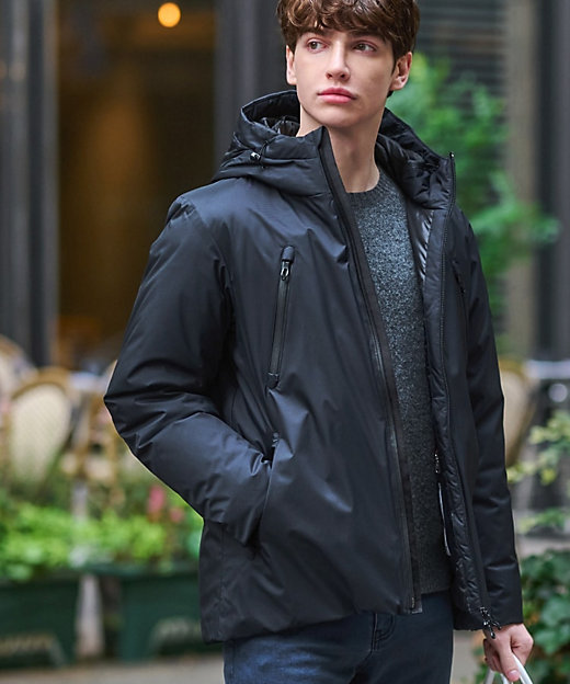 700フィルパワー／高品質ダウン／Safari12月号掲載