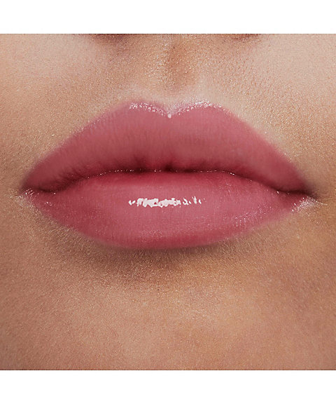 イヴ・サンローラン（YVES SAINT LAURENT ） YSL ラブシャイン