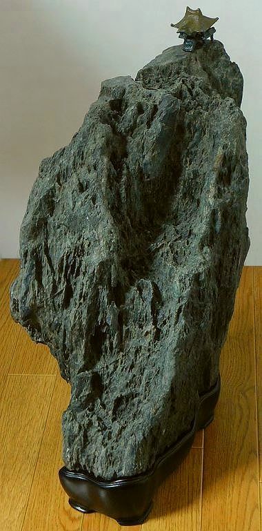 緋山酔恭「山水石美術館」 全国の水石・美石を紹介 佐治川石・若狭三倉石