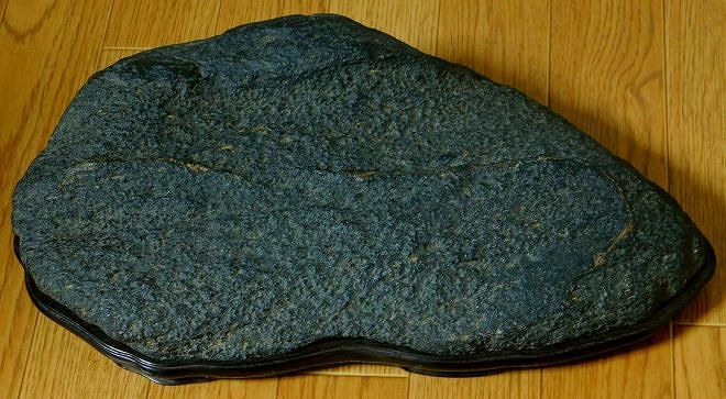 緋山酔恭「山水石美術館」 全国の水石・美石を紹介 佐治川石・若狭三倉石