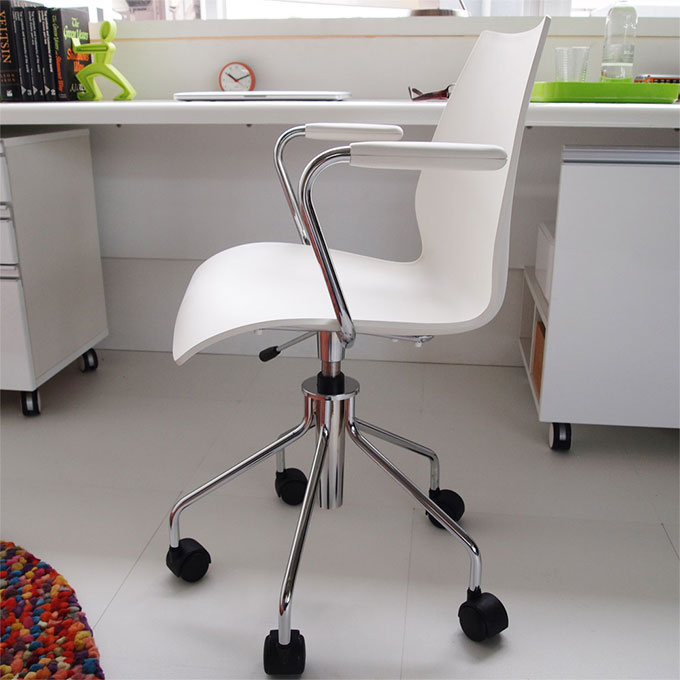 Kartell (カルテル) MAUI CHAIR/マウイチェア - 椅子の店