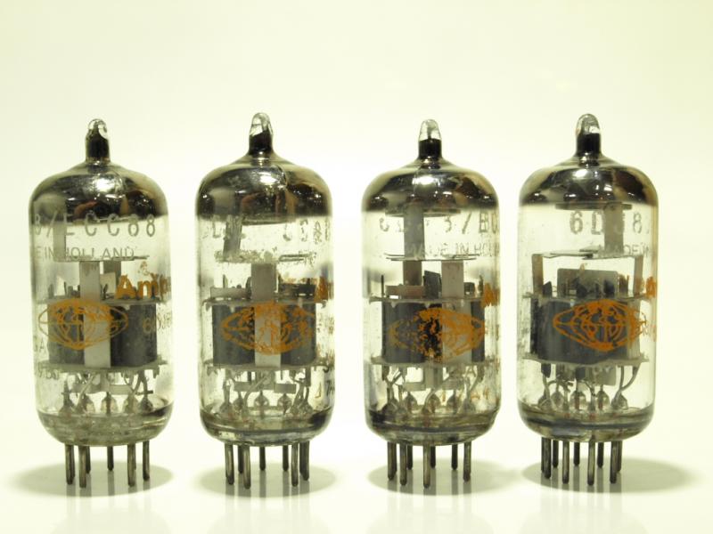 カメラのいわもと：真空管 6DJ8,7DJ8,ECC88,6922,PCC88,同等管、類似管